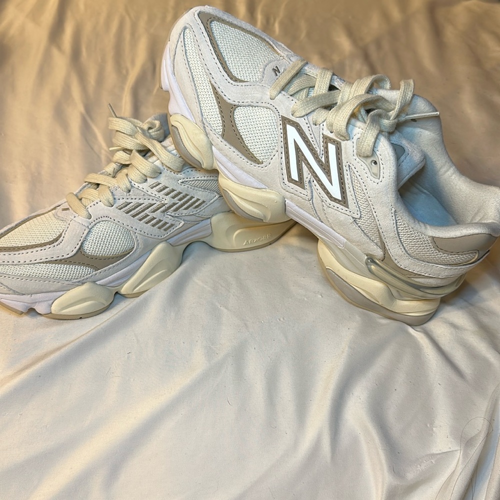 New Balance 9060 - Sea Salt Brown - N Without T